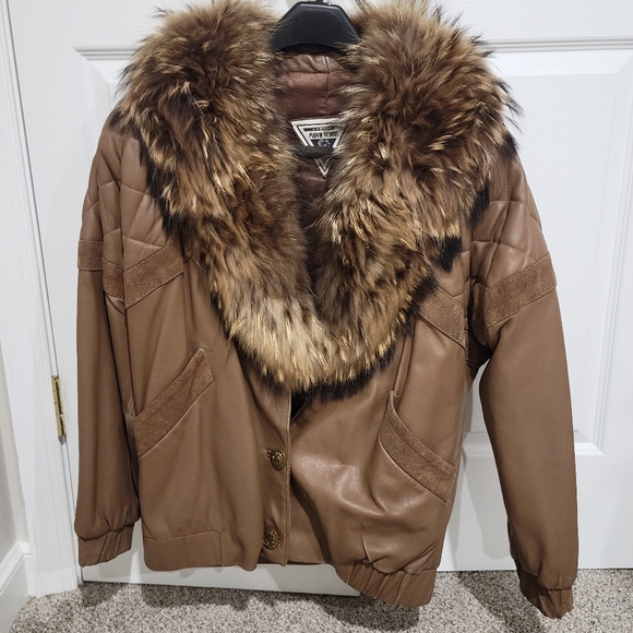 🚫SOLD🚫 VINTAGE MARVIN RICHARDS leather fur jacket! - Picture 2 of 13